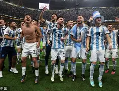 九游下载安装-阿根廷队在比赛中打出精彩表现获得掌声的是谁